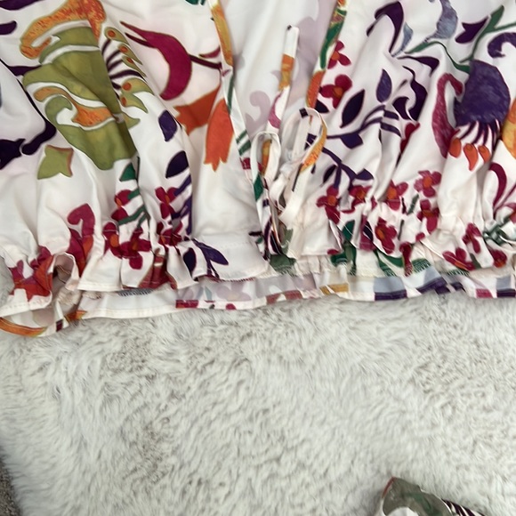 Top and skirt set - Picture 4 of 4